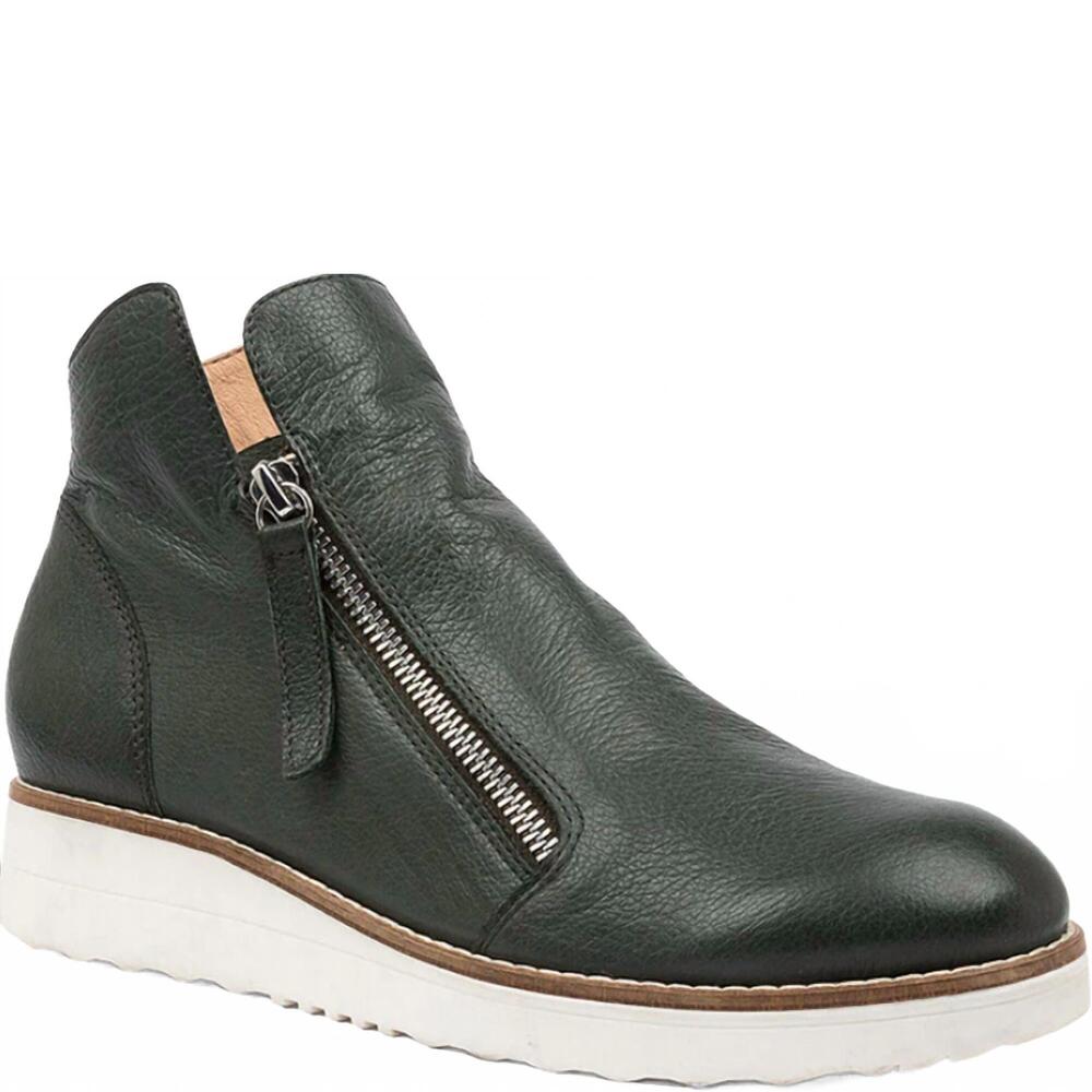 NEW DJANGO & JULIETTE women's ohmy sneaker in forest/ white sole leather